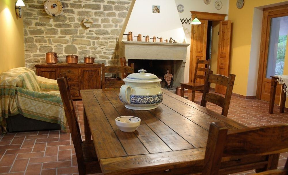 Masseria Acquasalsa Country house